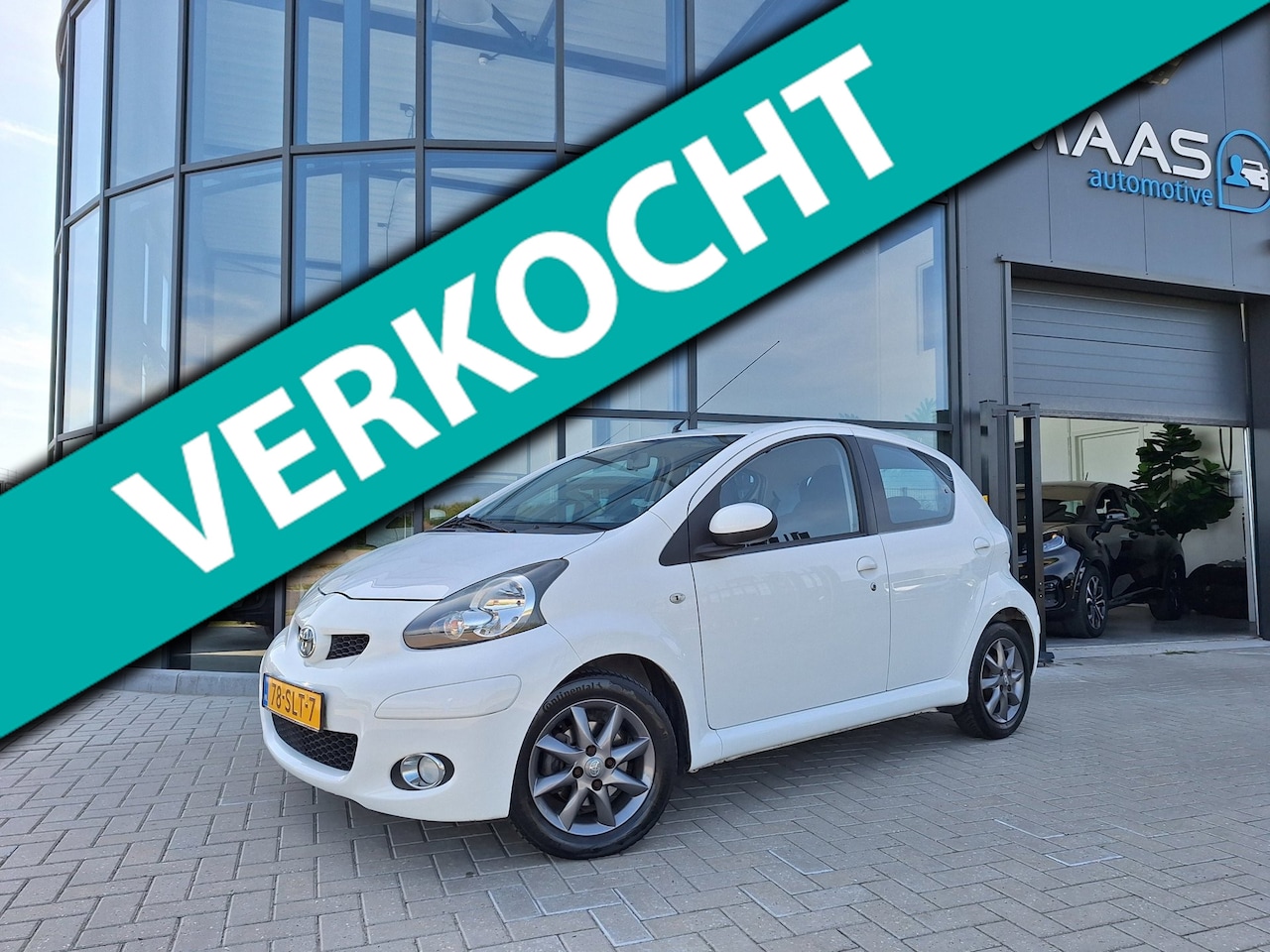 Toyota Aygo - 1.0-12V Comfort Navigator|AIRCO|NIEUWSTAAT - AutoWereld.nl