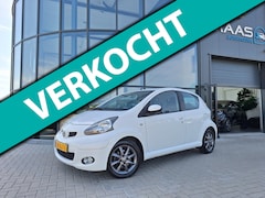 Toyota Aygo - 1.0-12V Comfort Navigator|AIRCO|NIEUWSTAAT