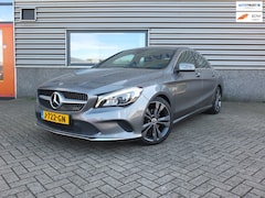 Mercedes-Benz CLA-Klasse - 180 Automaat | Afn trekhaak | Carplay optie | Sportief | Luxe