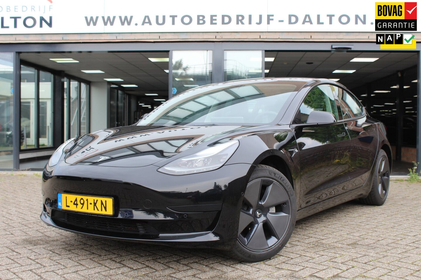 Tesla Model 3 - Standard RWD Plus 18.880KM!! FACELIFT - AutoWereld.nl