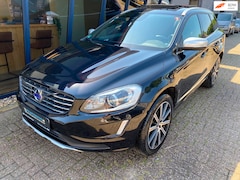 Volvo XC60 - 3.0 T6 AWD Summum 305PK LEER / NAVI / PANO / CAMERA