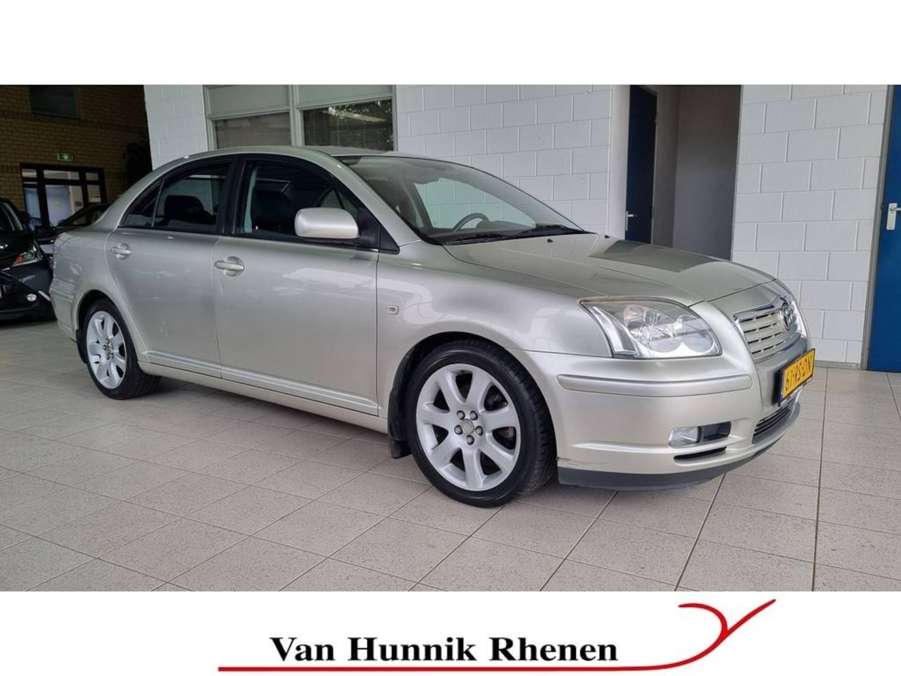 Toyota Avensis - 2.0 VVTi Executive | Trekhaak | Leer | Climat | Lm velgen | - AutoWereld.nl
