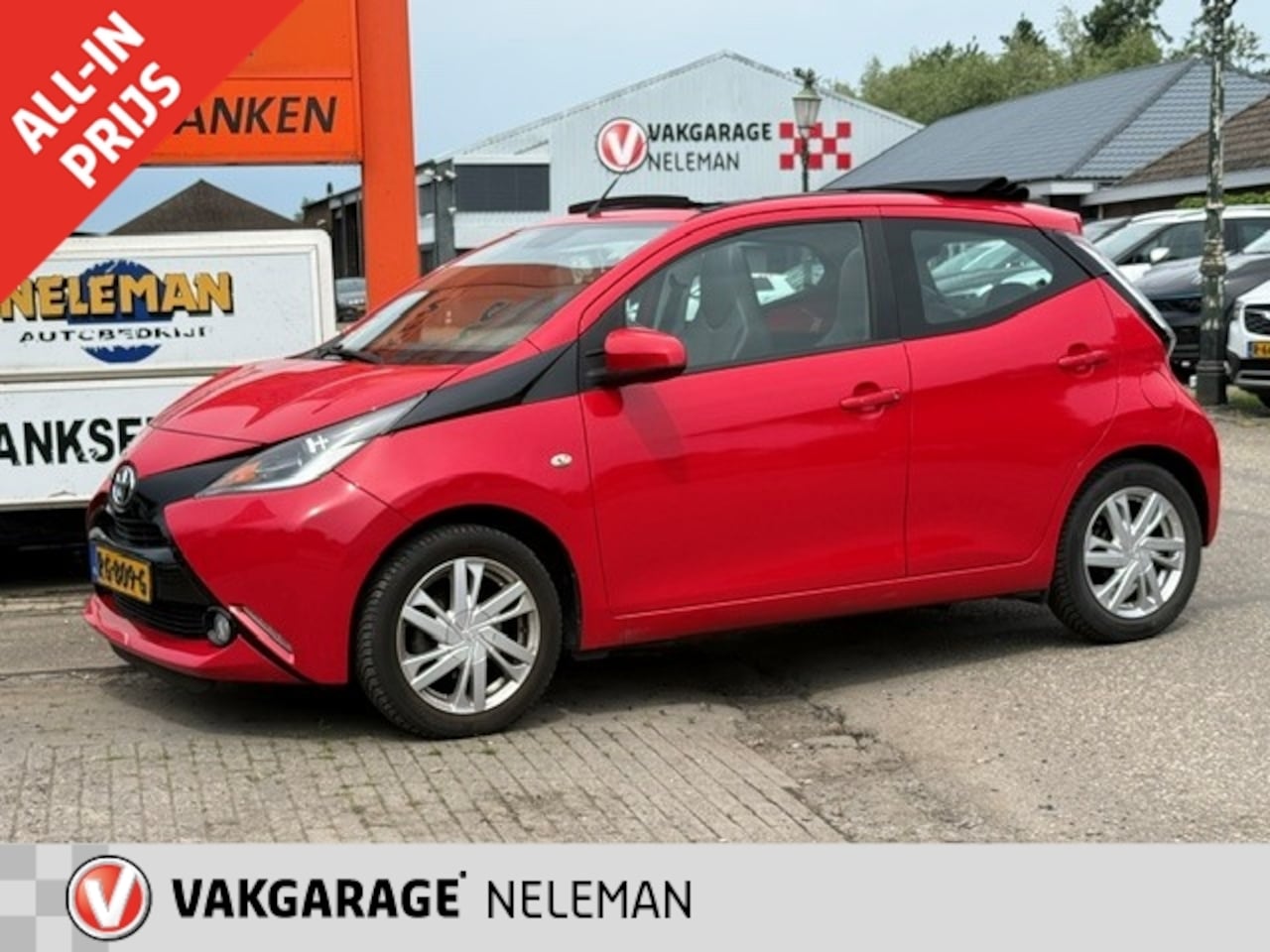 Toyota Aygo - 1.0 VVT-i 69pk 5D x-clusiv Cabrio! - AutoWereld.nl