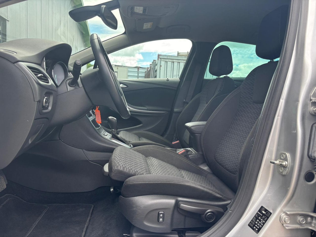 Opel Astra - 1.4 Turbo AUTOMAAT 120 Jaar Edition | AppleCarPlay/ AndroidAuto | Climate Control | Comfor