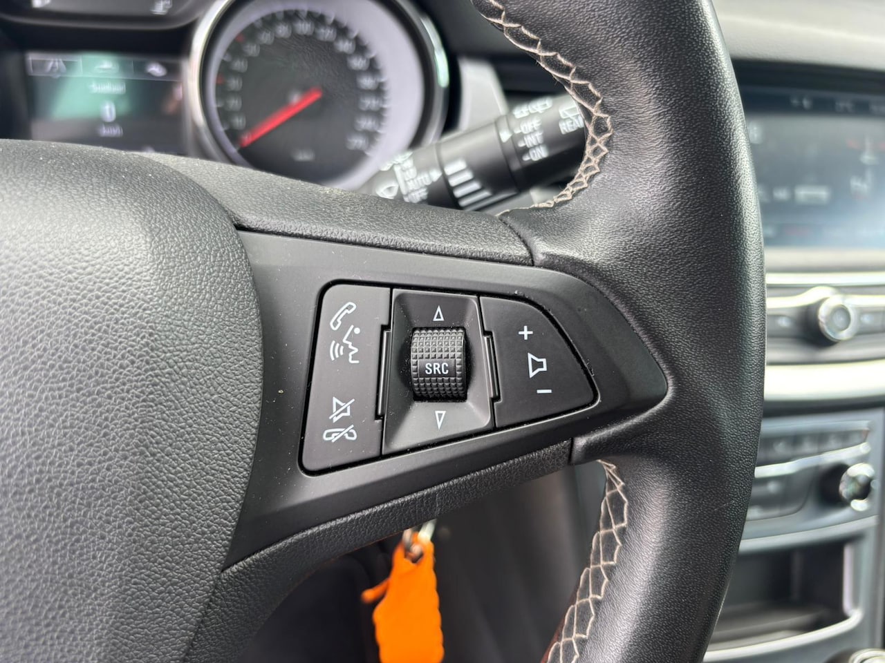 Opel Astra - 1.4 Turbo AUTOMAAT 120 Jaar Edition | AppleCarPlay/ AndroidAuto | Climate Control | Comfor