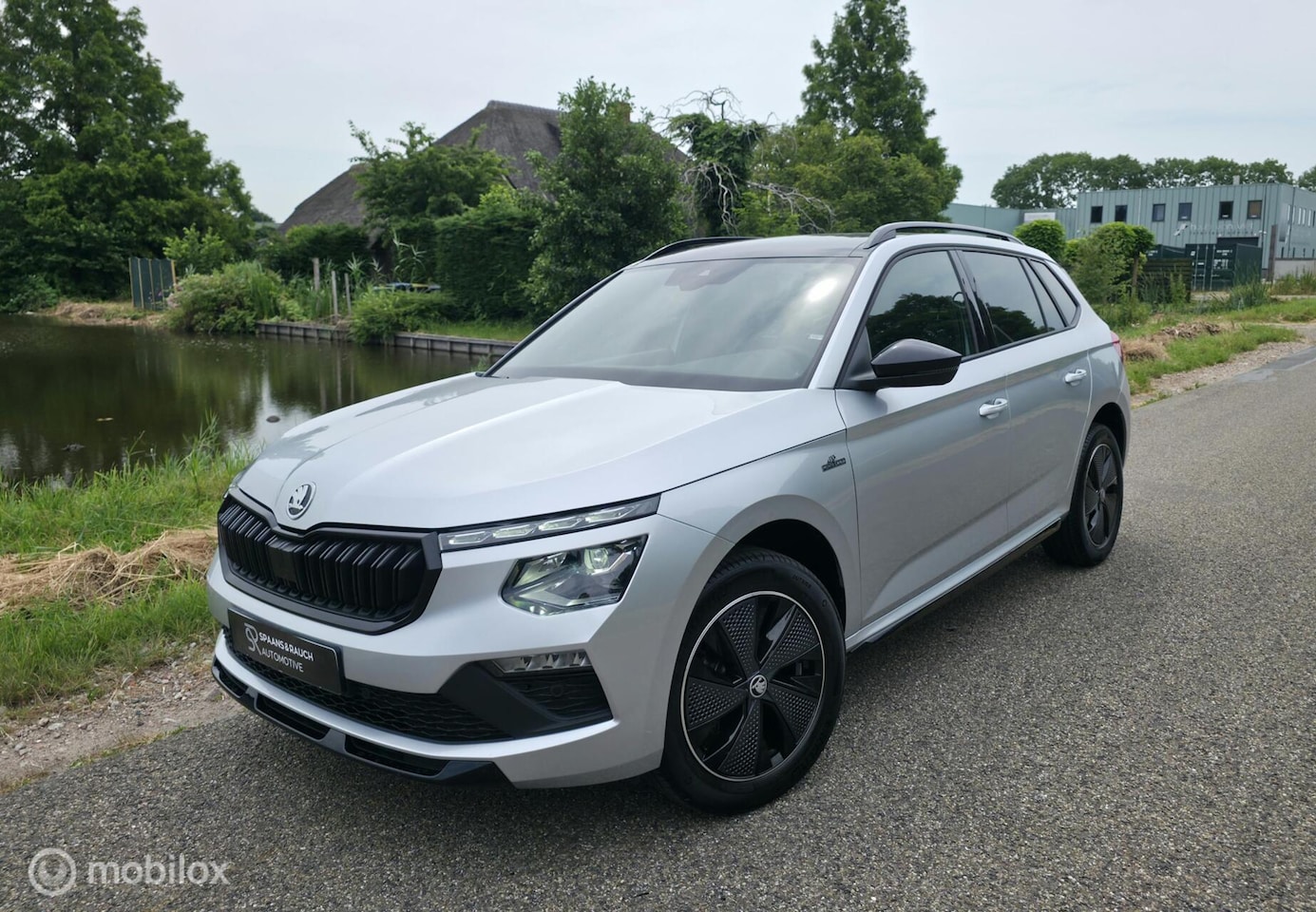 Skoda Kamiq - 1.0 TSI Monte Carlo / Pano / Camera / Navi - AutoWereld.nl