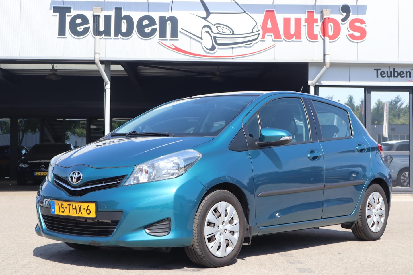 Toyota Yaris - 1.3 VVT-i Executive | Automaat | 5drs | Cruise control | Camera | Airco | Zie foto's - AutoWereld.nl