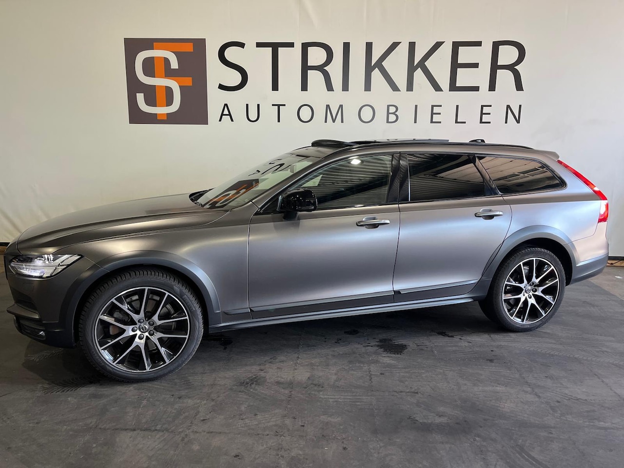 Volvo V90 Cross Country - 2.0 T6 Pro 2.0 T6 Pro - AutoWereld.nl