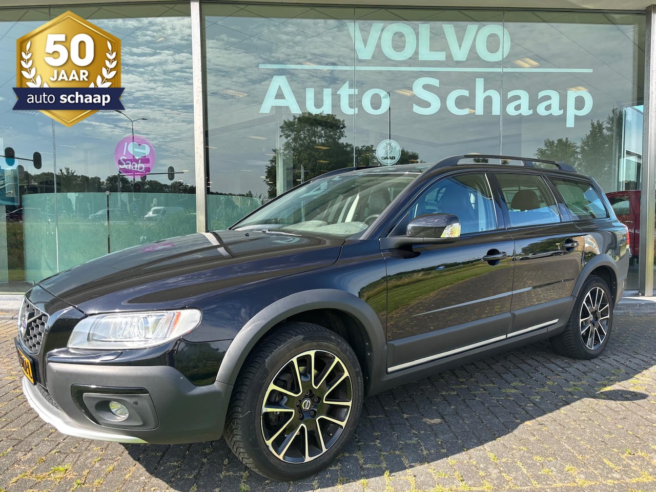 Volvo XC70 - 2.0 D4 FWD Dynamic Edition Automaat | Rijklaar incl garantie | Euro6 Adaptieve cruise cont - AutoWereld.nl