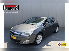 Opel Astra - 1.4 Turbo 120PK Cosmo Parkeerhulp/Cruise-control/Climate-control