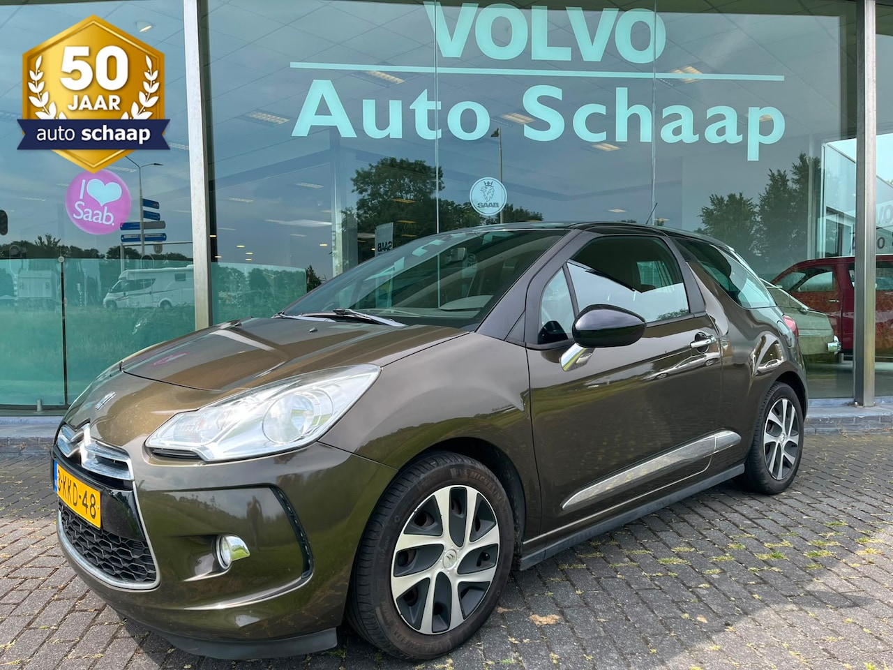Citroën DS3 - 1.2 VTi Chic | Rijklaar incl garantie | Winterwielen set Airco Cruise control Mistlampen - AutoWereld.nl
