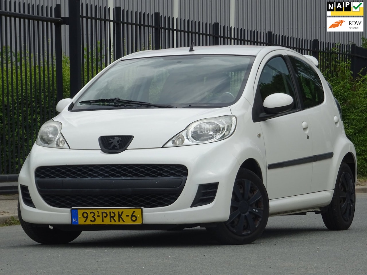 Peugeot 107 - 1.0-12V RS SPORT 5DRS NAP/AIRCO/ELEKRAM/NW APK - AutoWereld.nl