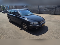 Volvo V70 - 2.4