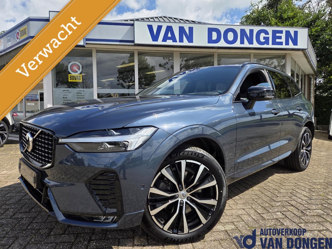 Volvo XC60 - 2.0 B4 Plus Dark | 2024 / 1e Eigenaar / Facelift | Elektr. Trekhaak / A.Klep | 360/H&K/20" - AutoWereld.nl