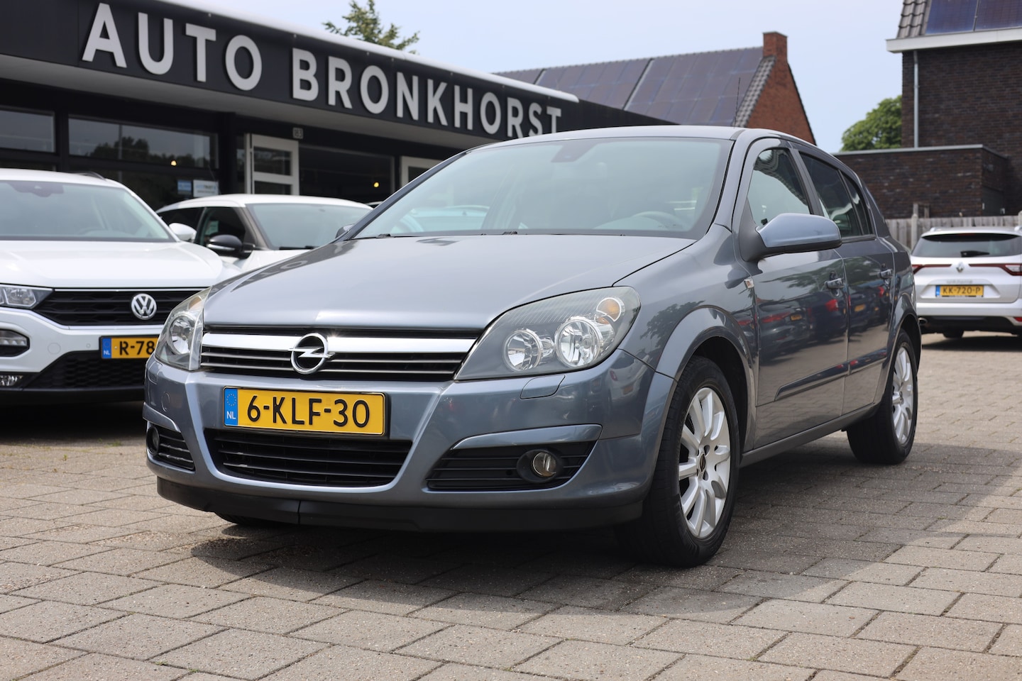 Opel Astra - 1.6 AUT I AIRCO I 16 INCH - AutoWereld.nl