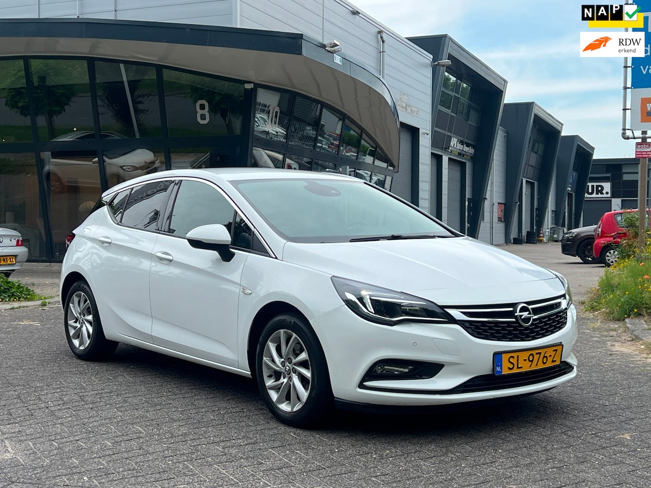 Opel Astra - K 1.0 Business Executive5-Deurs AIRCO NAP!!! - AutoWereld.nl