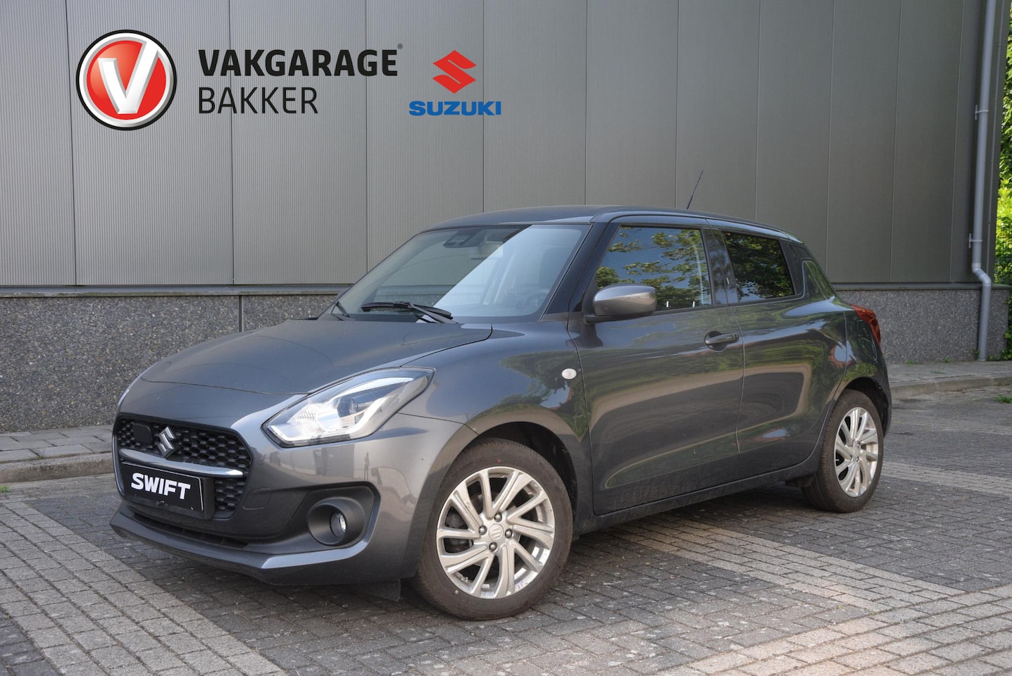 Suzuki Swift - 1.2 Select Smart Hybrid | Apple carplay/android | Stoelverwarming | dealer onderhouden | - AutoWereld.nl