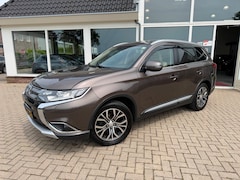 Mitsubishi Outlander - 2.0 Instyle/ NAP/ Automaat/ Camera