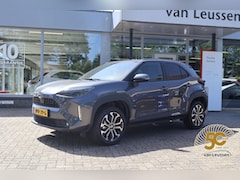 Toyota Yaris Cross - HYBRID 115 FIRST EDITION STOEL/STUUR&WISSERVERW. KEYLESS AD-CRUISE LED DAB PRIVACY GLASS L