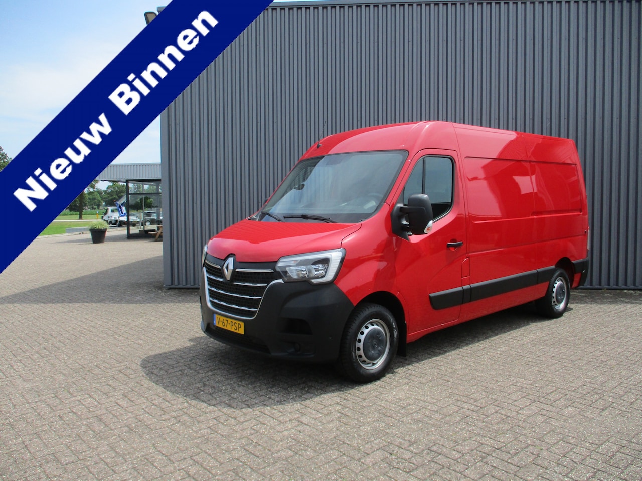 Renault Master - 2.3 dCi 135 PK L2H2 Work Edition Airco Navi - AutoWereld.nl