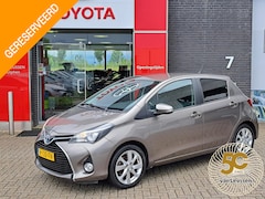 Toyota Yaris - 1.5 Hybrid Dynamic LM VELGEN CAMERA MISTLAMPEN