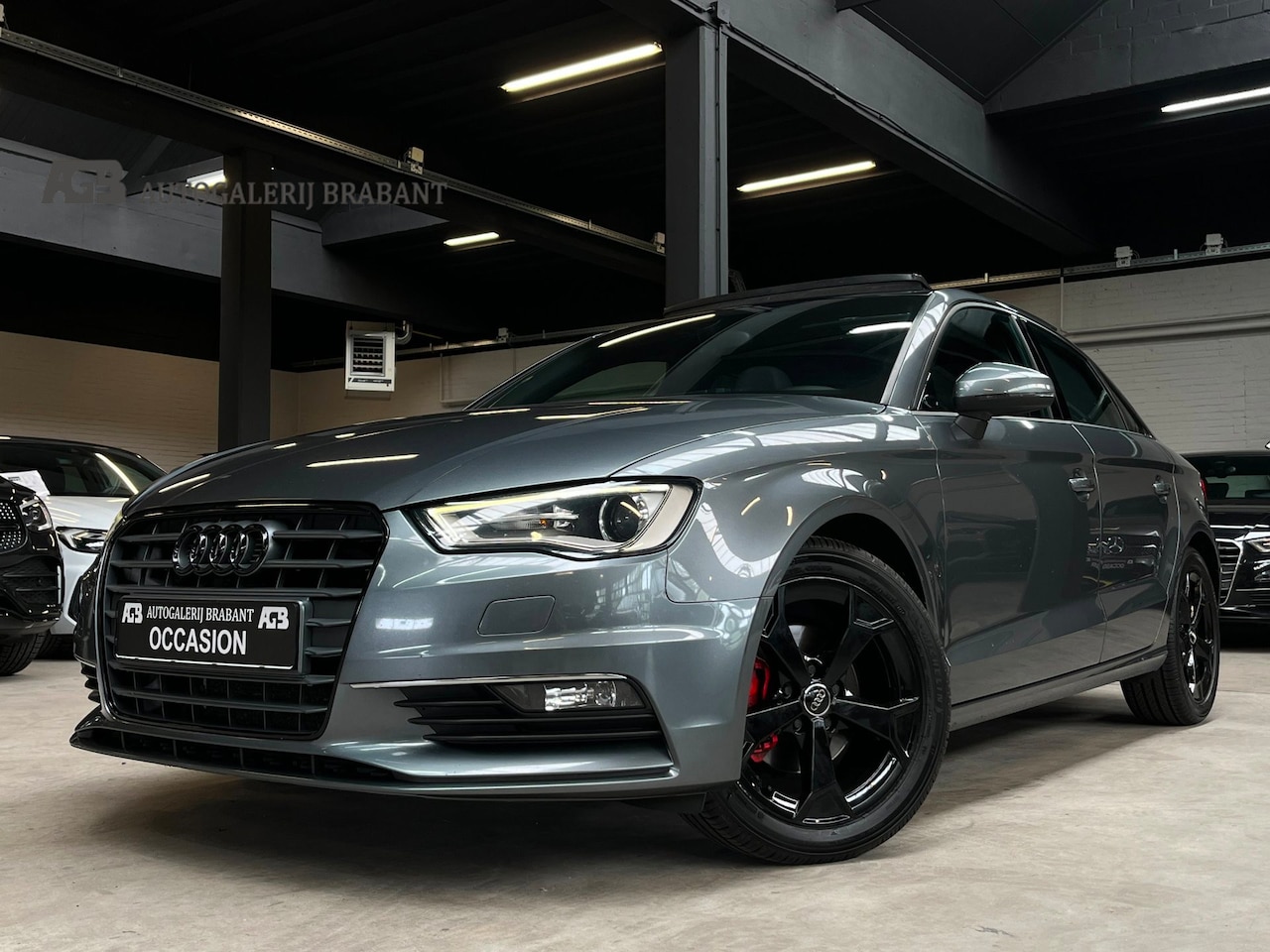 Audi A3 Limousine - 1.4 TFSI CoD Ambition Pro Line S Pano/Cruise/XenonLed - AutoWereld.nl
