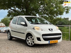 Peugeot 107 - 1.0-12V Millesim 200 | 5-deurs + Airco nu €1.975,