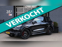 Porsche Cayenne - 3.0 S E-Hybrid|Sport Chrono|Pano|Trekhaak|Volledig onderhouden