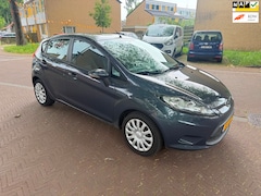 Ford Fiesta - Tweede eigenaar / 130.000 NAP / 5 deurs / Nette auto