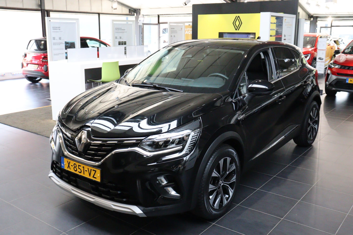 Renault Captur - 1.6 E-Tech full hybrid 145 techno - AutoWereld.nl