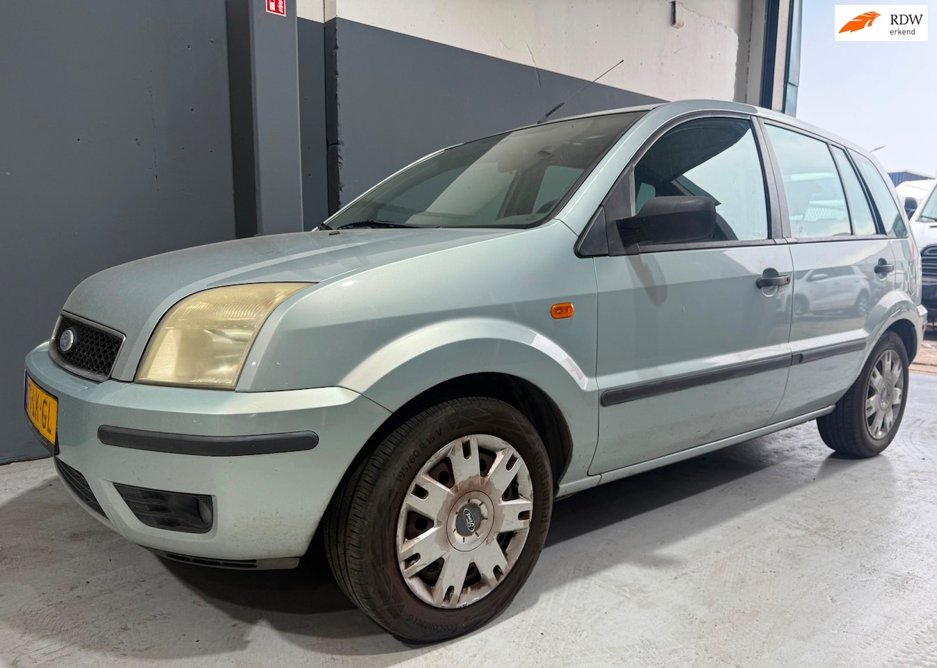 Ford Fusion - 1.6-16V Luxury/AIRCO/DAKRAAM/TREKHAAK/ - AutoWereld.nl