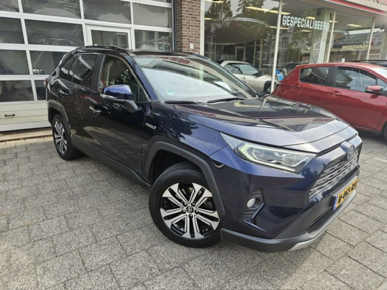 Toyota RAV4 - 2.5 Hybrid AWD Executive Limited Panoramadak/Bearlock - AutoWereld.nl
