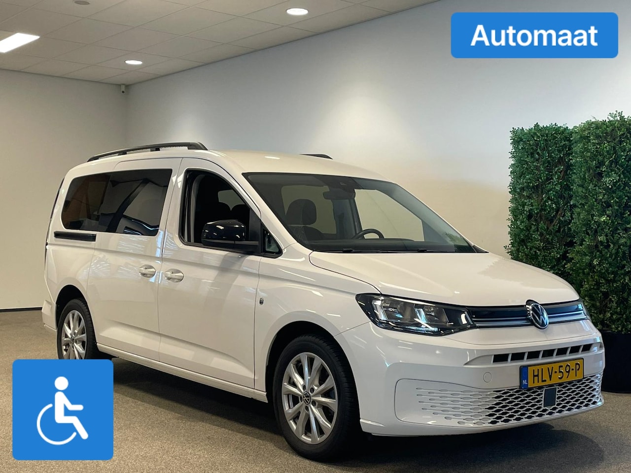 Volkswagen Caddy Maxi - V L2 Rolstoelauto Automaat 5+1 API-Ombouw - AutoWereld.nl