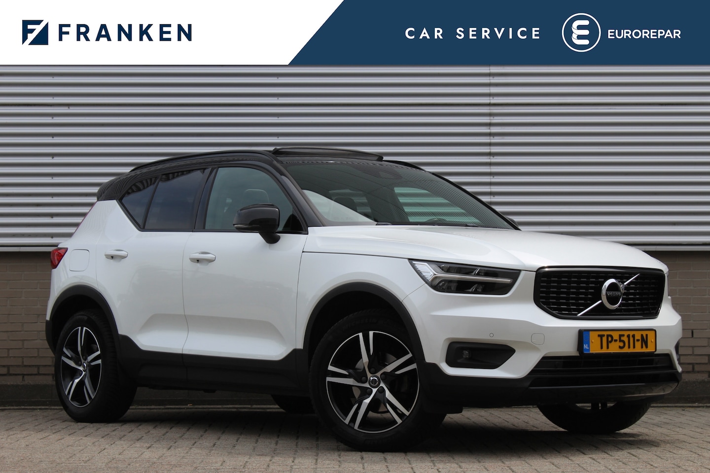 Volvo XC40 - 1.5 T3 R-Design | Panoramadak | Dealer onderhouden | Harman Kardon | Navigatie | Stoelverw - AutoWereld.nl