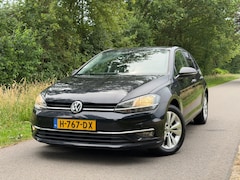 Volkswagen Golf - 1.0 TSI Comfortline | Adaptief Cruise + Airco + Carplay Nu € 11.650,