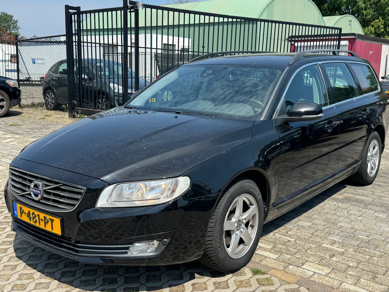 Volvo V70 - 2.0 D2 Classic Edition 2.0 D2 Classic Edition - AutoWereld.nl