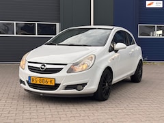 Opel Corsa - 1.3 CDTi Selection | Airco + Cruise Nu € 1.275,