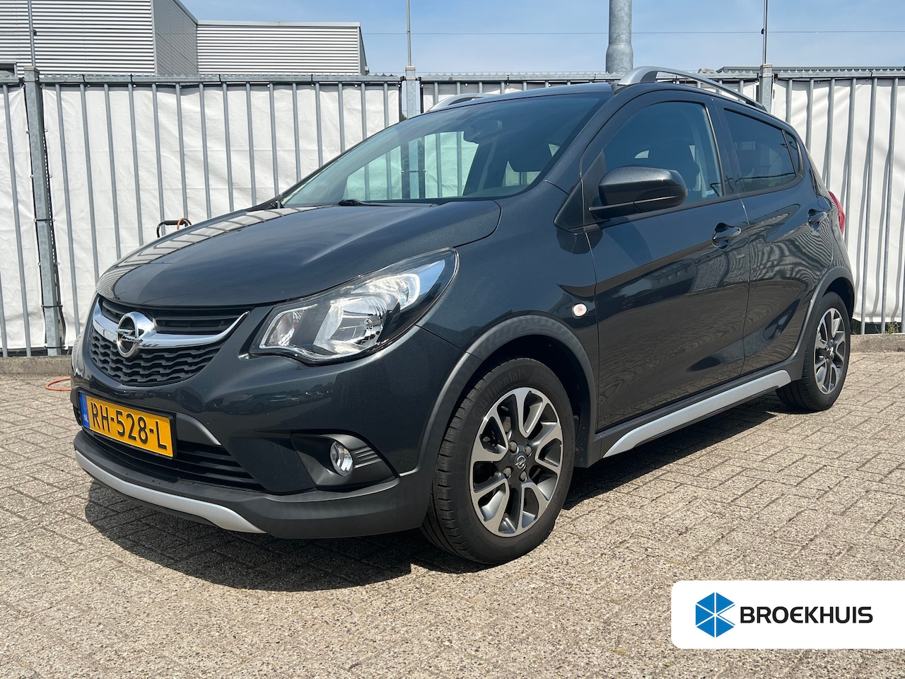 Opel Karl - 1.0 74pk Rocks Online Edition | Climate controle | Navigatie | Stuurverwarming | Stoelverw - AutoWereld.nl