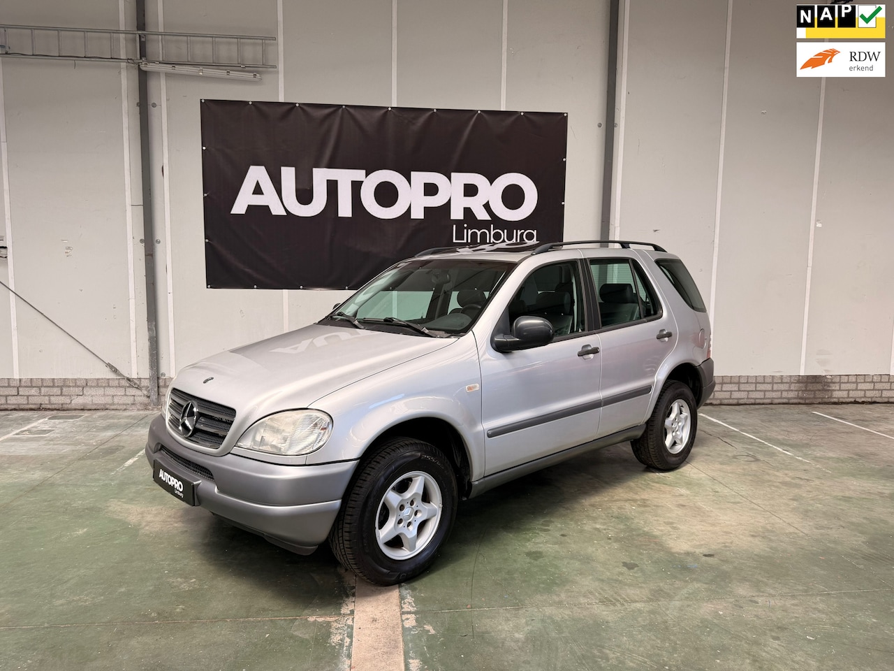 Mercedes-Benz M-klasse - 320 Zeer nette en originele Nederlandse auto - AutoWereld.nl