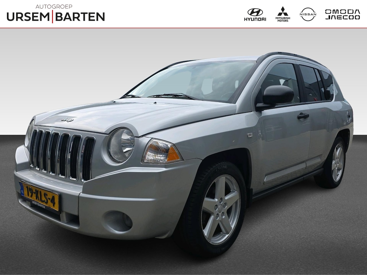 Jeep Compass - 2.4 Limited 4x4 | Trekhaak | Schuifdak | Navigatie | Stoelverwarming | Volleder | Cruiseco - AutoWereld.nl