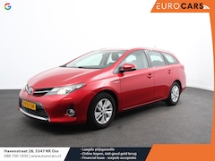 Toyota Auris Touring Sports - 1.8 Hybrid Aspiration Climate Control Achteruitrijcamera Licht Metalen Velgen