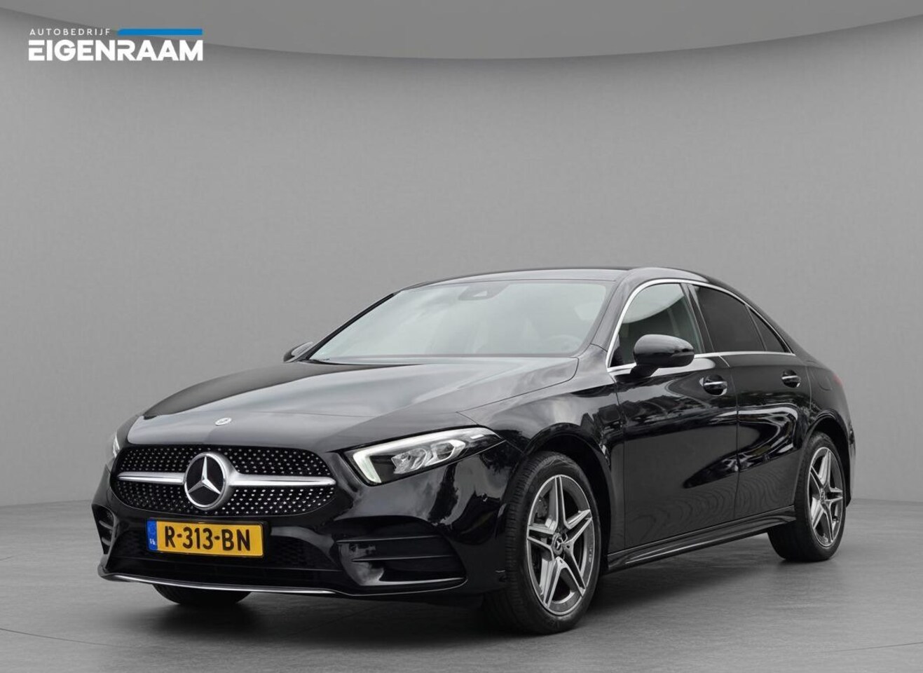 Mercedes-Benz A-klasse - 250e AMG-Pakket| Sfeerverlichting | Stoelverwarming - AutoWereld.nl