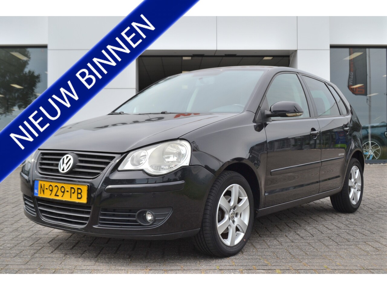 Volkswagen Polo - 1.2-12V Airco Stoelverwarming Cruise Control Lmv Metallic - AutoWereld.nl