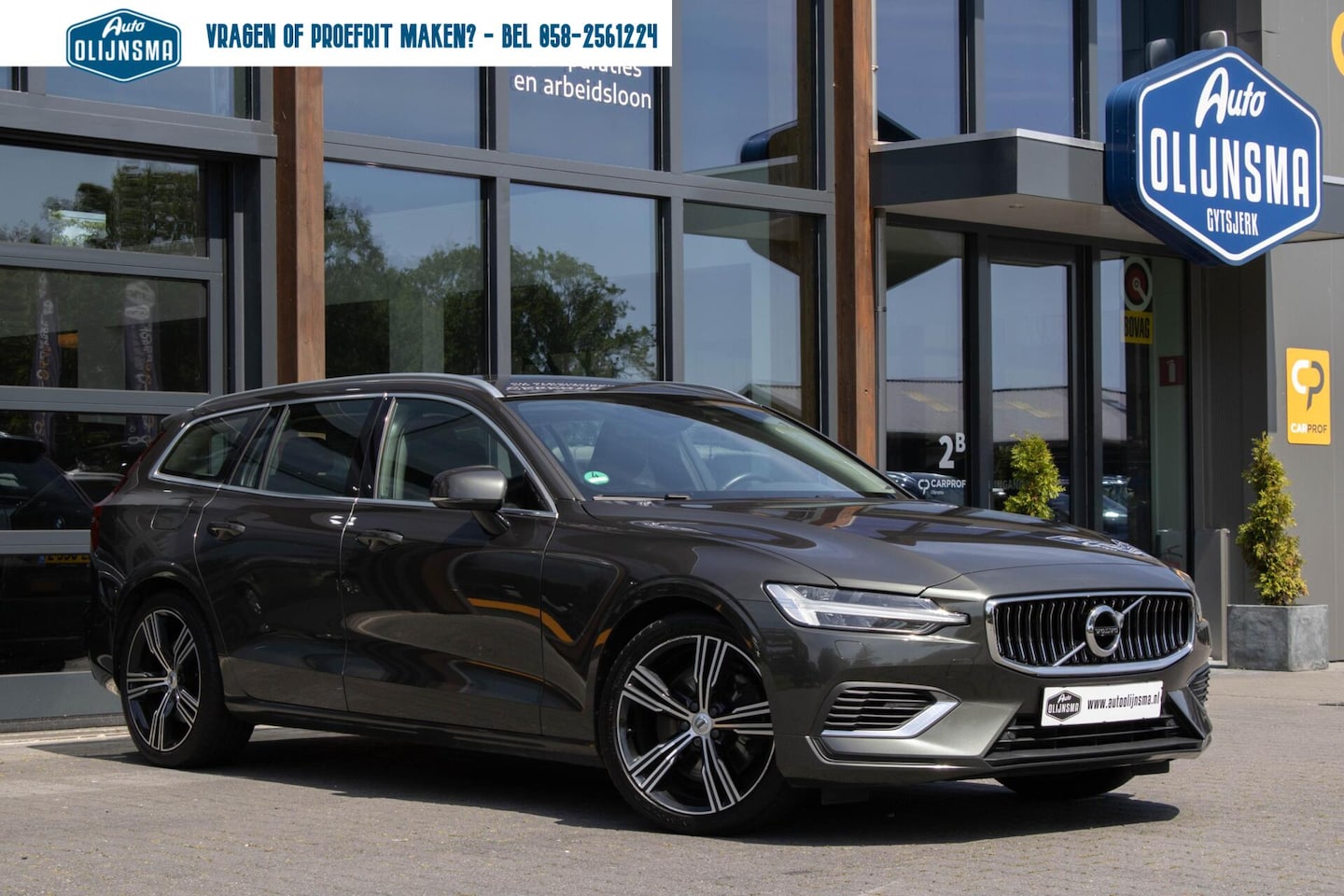 Volvo V60 - 2.0 T8 Twin Engine AWD Inscription|Massage|Verkoeling+verwarmde stoelen|Trekhaak| - AutoWereld.nl