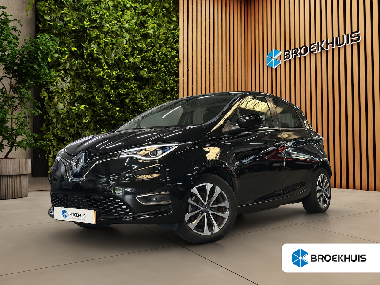 Renault Zoe - R135 Intens Business 52 kWh Eigen accu | Stoel- stuur verw. | Navi | BLIS | - AutoWereld.nl