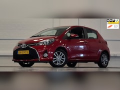 Toyota Yaris - 1.3 VVT-i Trend 1e eigenaar Trekhaak Navigatie Achteruitrijcamera APK 25-03-2027