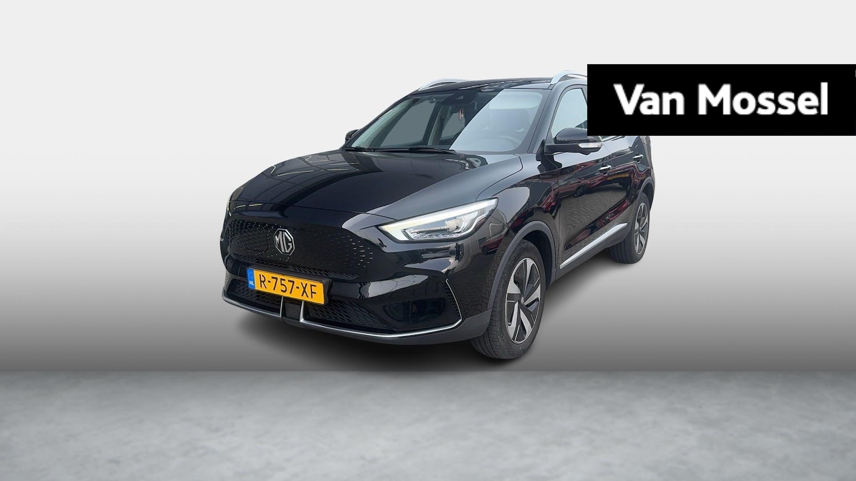 MG ZS - Long Range Luxury 70 kWh | 1e-EIG. | WLTP 440 KM | Panorama/Schuif-Kanteldak | 17"LMV | AC - AutoWereld.nl
