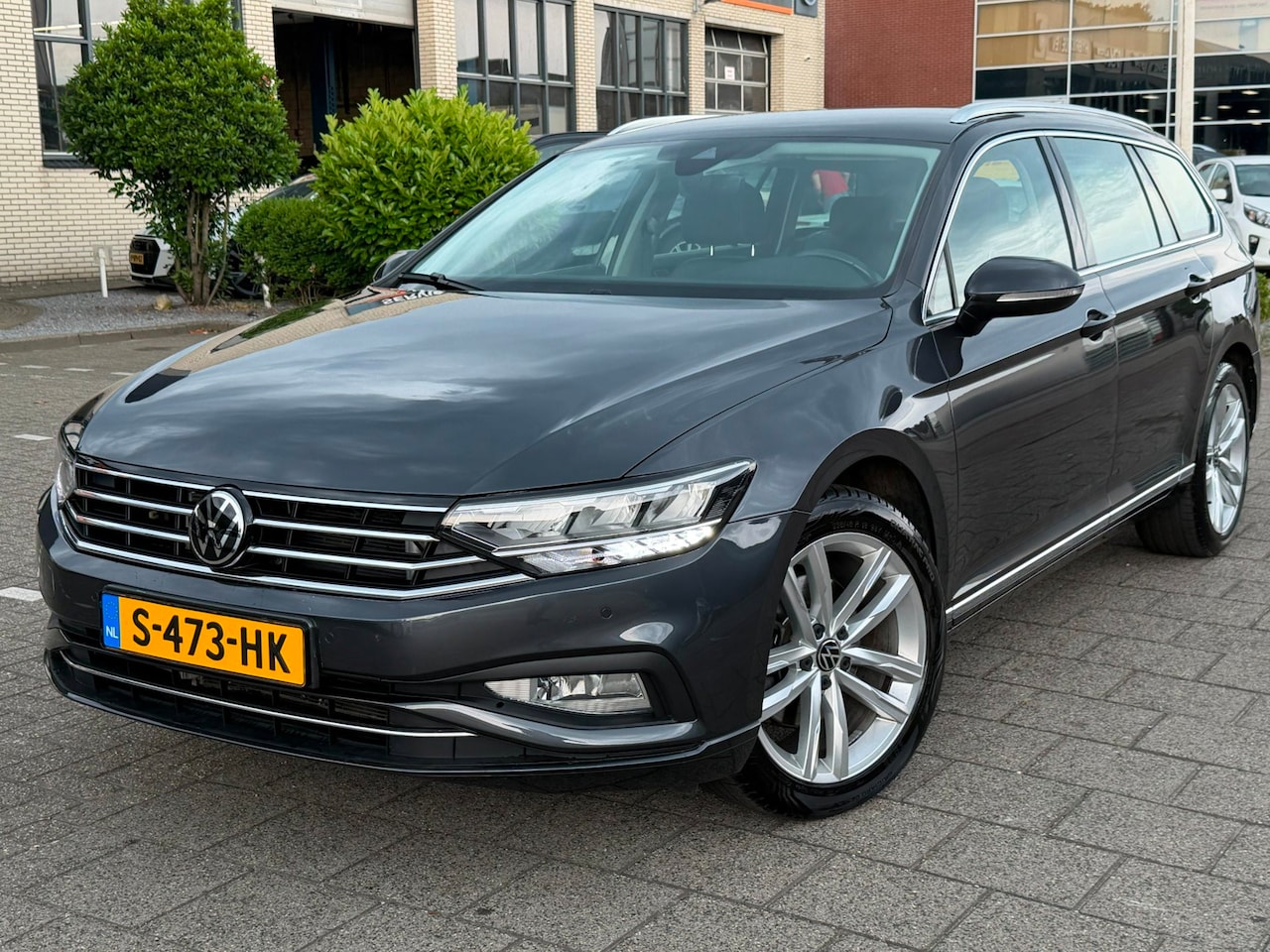 Volkswagen Passat Variant - 1.5 TSI Business 1.5 TSI Business + - AutoWereld.nl