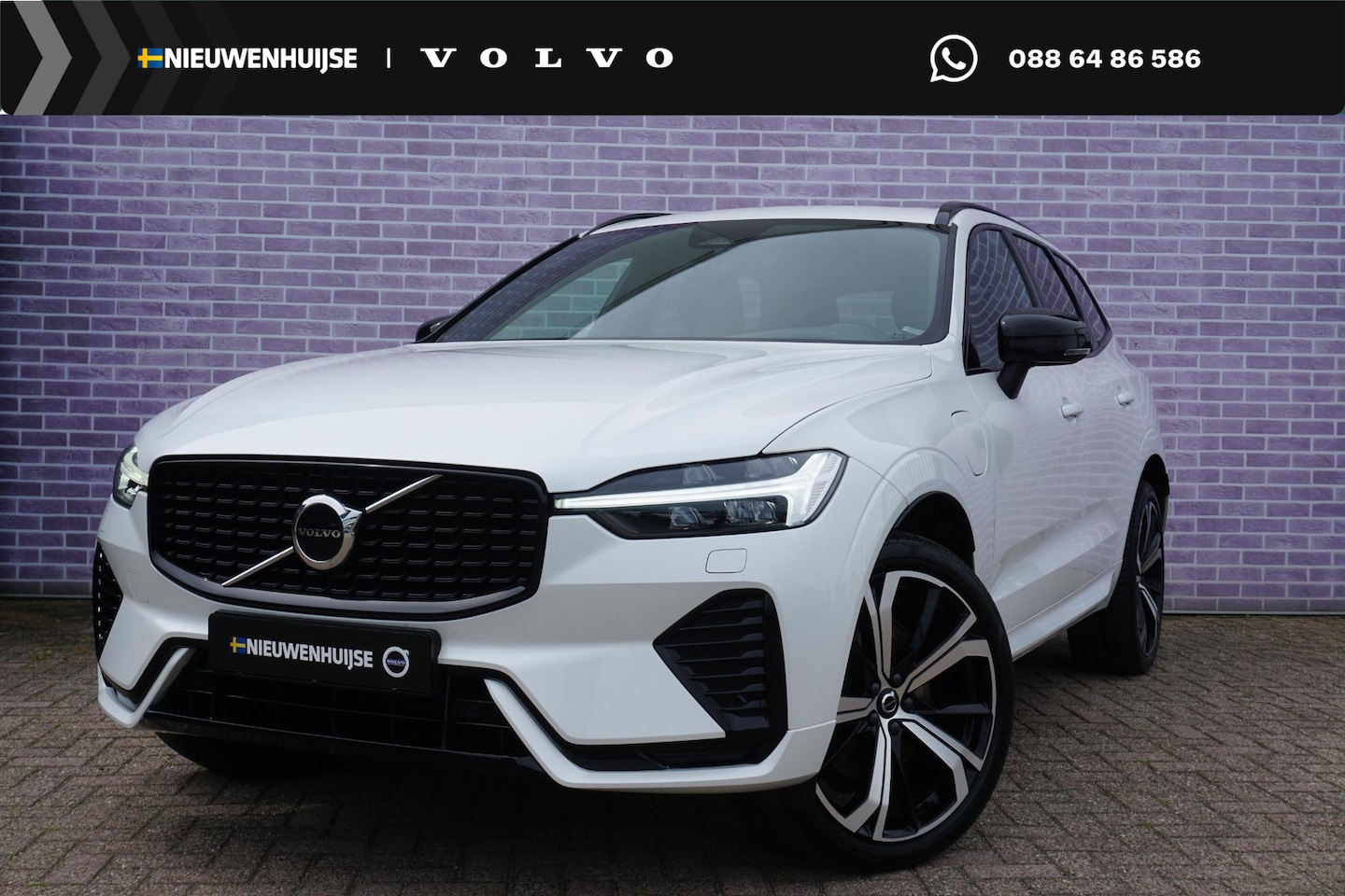 Volvo XC60 - 2.0 T6 Plug-in hybrid AWD Plus Dark | SOH:99% | Long Range | Google | Trekhaak | Panorama- - AutoWereld.nl