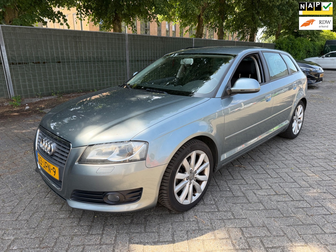 Audi A3 Sportback - 1.8 TFSI AIRCO/RIJDT SUPER/NETTE AUTO/PDC! - AutoWereld.nl